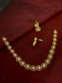 Lerora Flower Gold Simple Necklace Set – Graceful Elegance 🌸✨