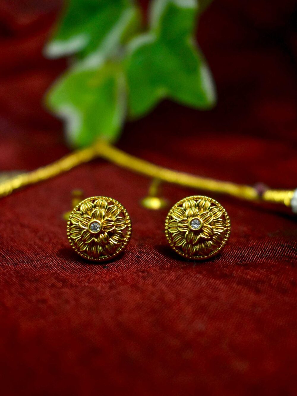 Lerora Timeless Grace & Style Simple Gold Set LJ2 - Image 4