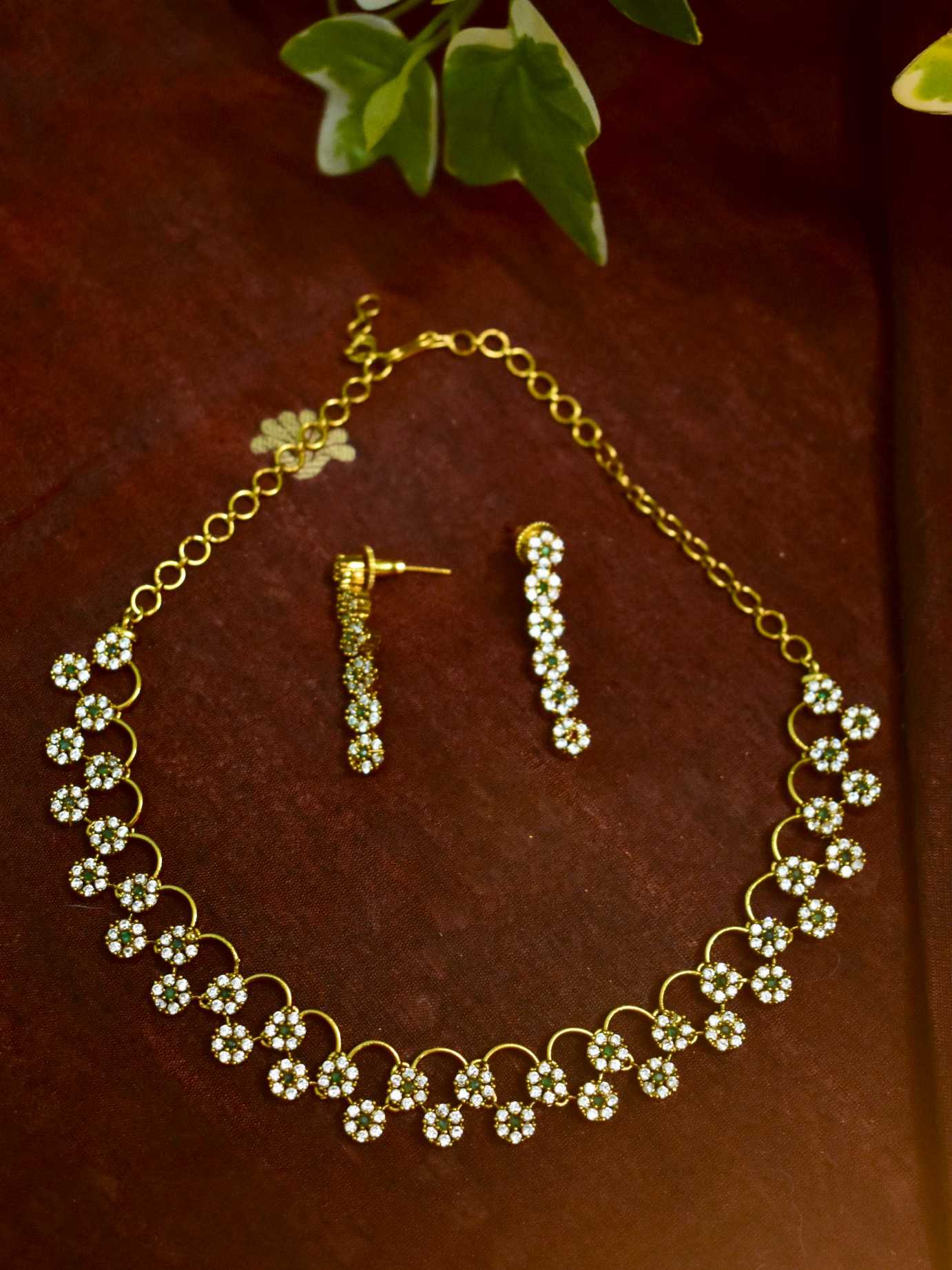 Lerora Two Layered Graceful Floral Set LJ2