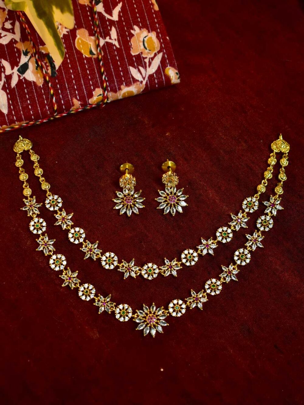 Lerora Two Layered Flower Gold Necklace Set LJ2