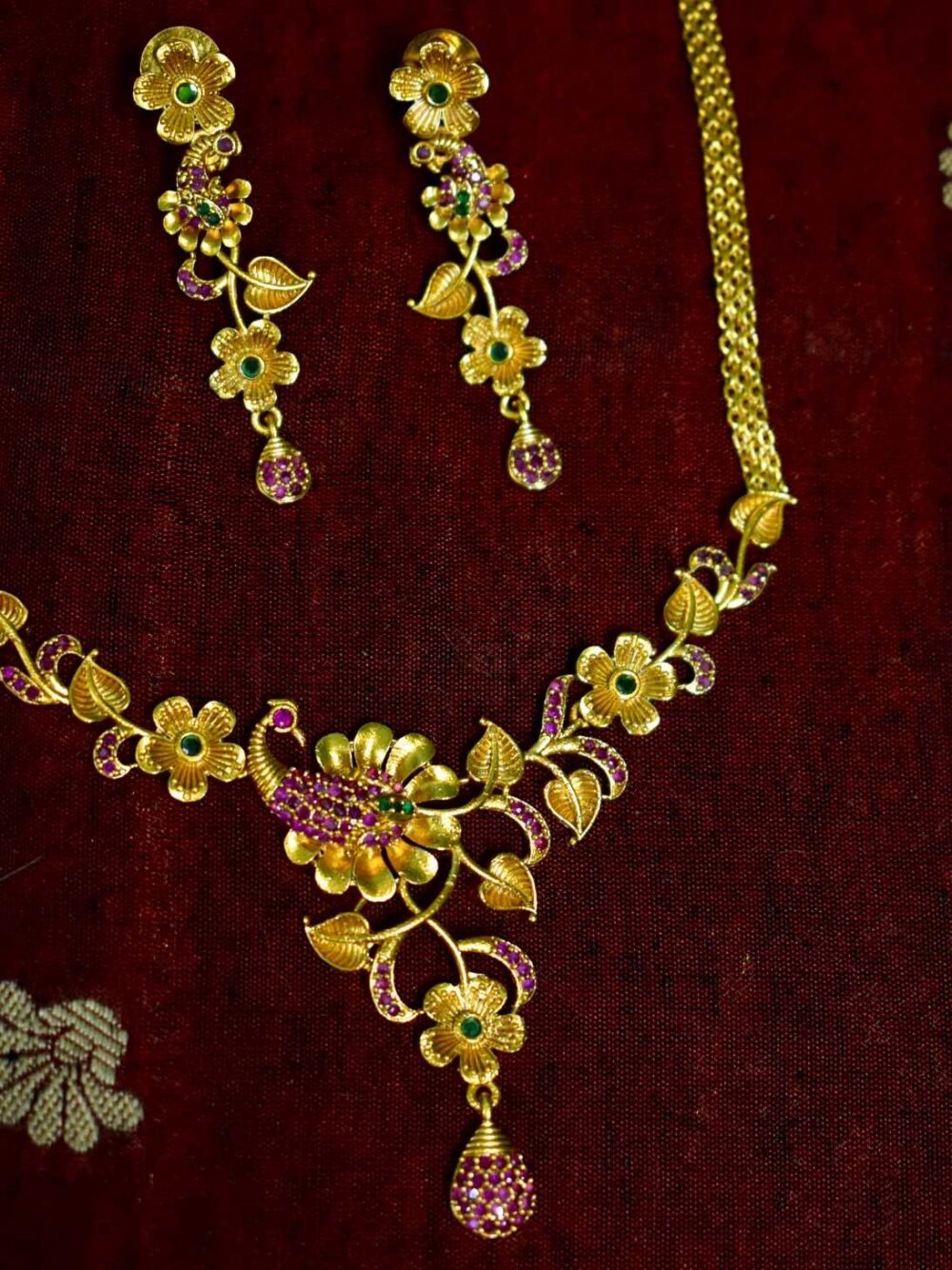 Lerora Unique Pink, Flower, Peacock Necklace Set LJ4 - Image 2