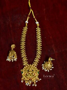 Lerora – Gold Lakshmi Pendant Necklace Set LJ4