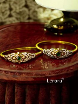 ✨ Lerora Elegant Gold Copper Victorian Bangle