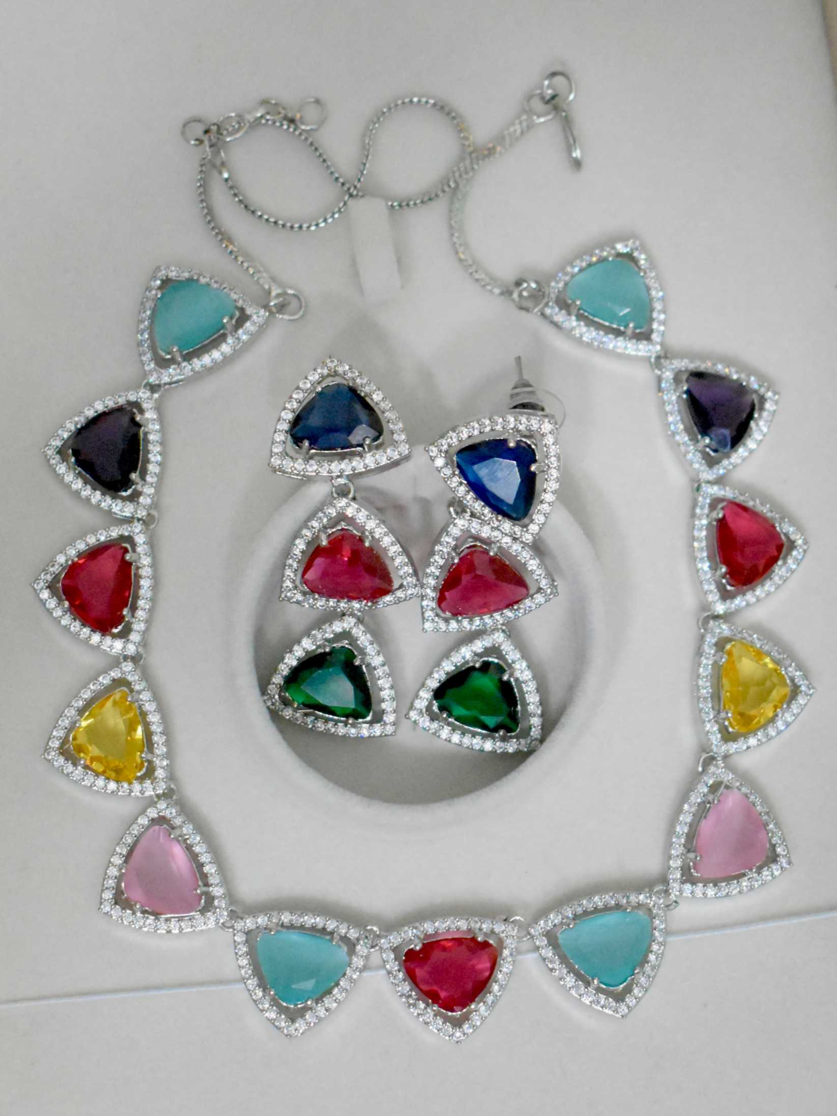 π Lerora Multicolour Triangle Diamond Look Necklace Set LJ10 - Image 2
